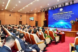 Ngành ngân hàng phát động 'Cả nước thi đua đổi mới sáng tạo và chuyển đổi số'