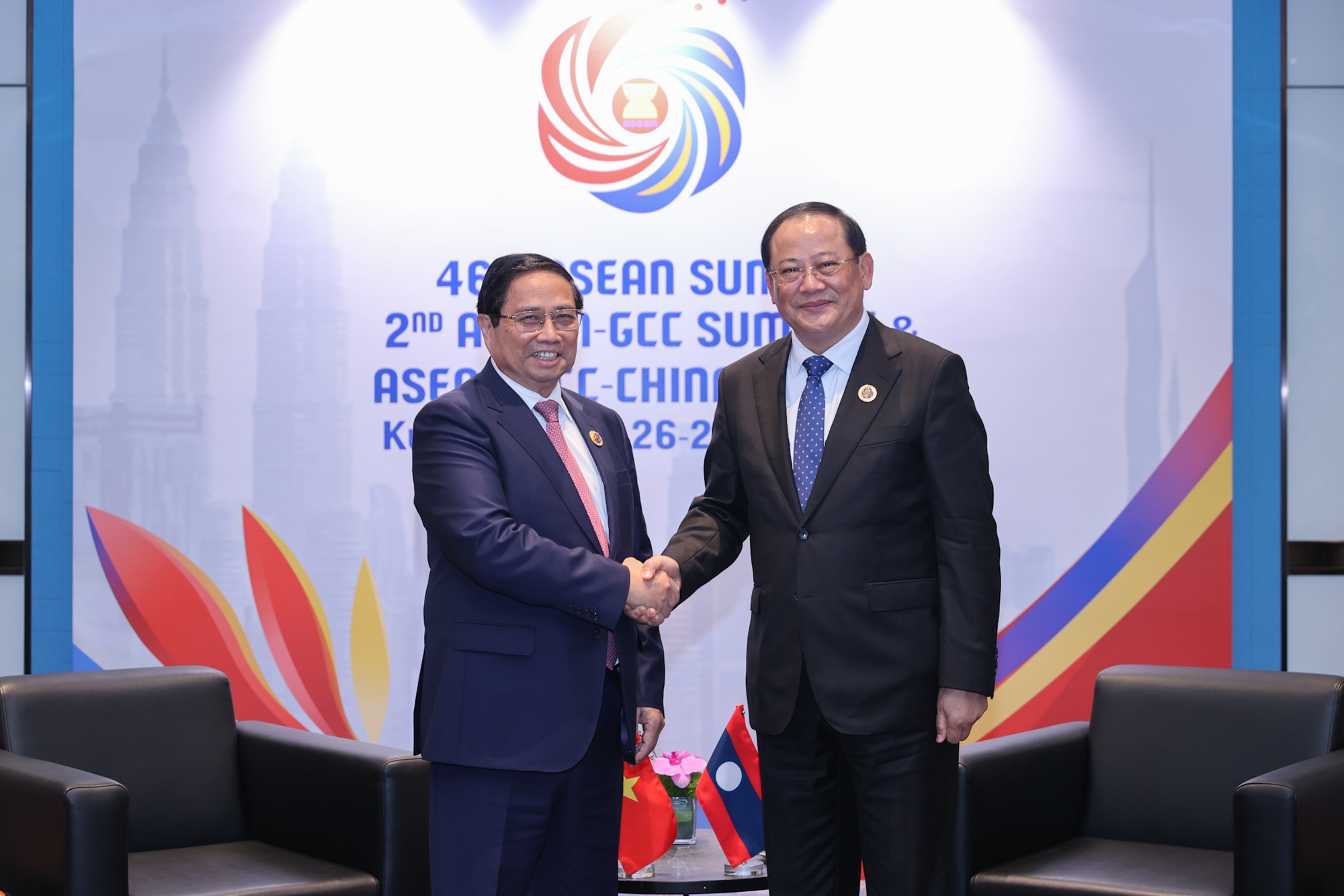 Thúc đẩy triển khai dự án cao tốc Hà Nội - Vientiane và đường sắt Vientiane - Vũng Áng