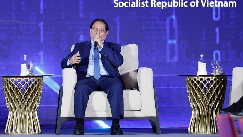 Thủ tướng: Không được chuyển giao, Việt Nam vẫn tự phát triển công nghệ