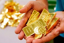 Giá vàng tăng mạnh, chênh mua bán còn 2 triệu đồng/lượng