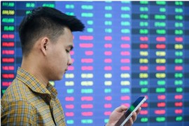 Thị trường rơi vào thế tích luỹ, VN-Index sẽ còn rung lắc mạnh