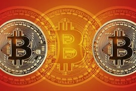 Thị trường tiền số “đỏ rực”, Bitcoin lùi về sát mốc 100.000 USD