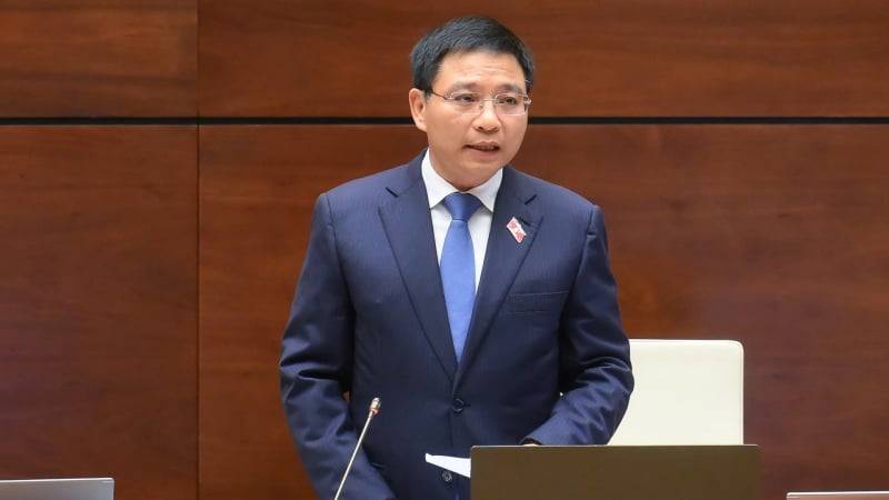 Quốc hội chất vấn Bộ trưởng Tài chính về việc bỏ thuế khoán