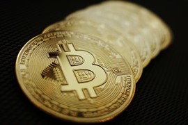 Bitcoin tiếp tục thiết lập mốc đỉnh mới