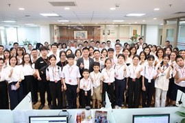 Quỹ Ươm mầm ước mơ SeABank nhận đỡ đầu thêm 10 học sinh nghèo hiếu học