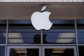 Apple rót thêm 100 tỷ USD vào Mỹ để tránh thuế từ ông Trump