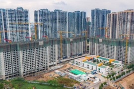 Giá nhà đất “trên mây”, dân chới với, nhà đầu tư “không thể chiến đấu”