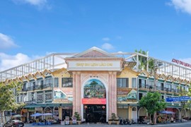 Đấu giá khoản nợ của chủ đầu tư Chợ Du lịch Lào Cai