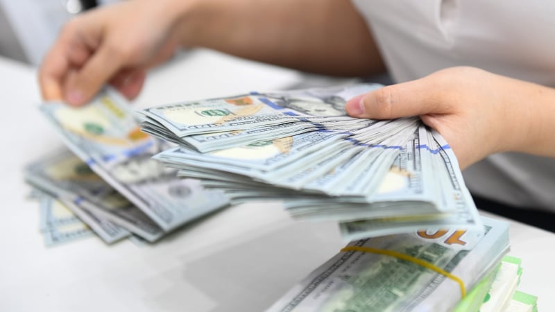 IMF khuyến cáo Việt Nam giám sát chặt rủi ro tỷ giá và lạm phát