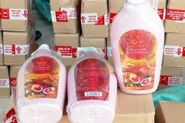 Phát hiện nhóm đối tượng ở Huế sản xuất dầu gội giả