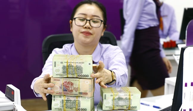 Ngành ngân hàng đối mặt áp lực tăng vốn từ Thông tư 14