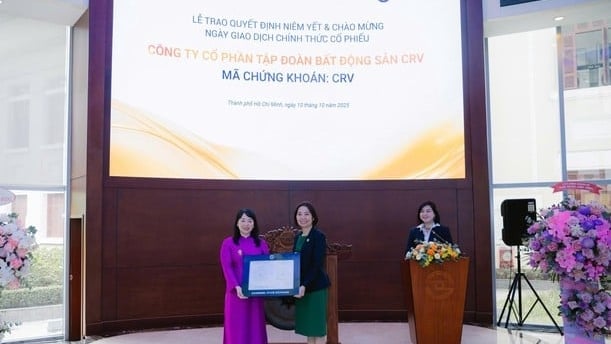 Thanh khoản èo uột của bom tấn vốn hóa 'tỷ đô' CRV