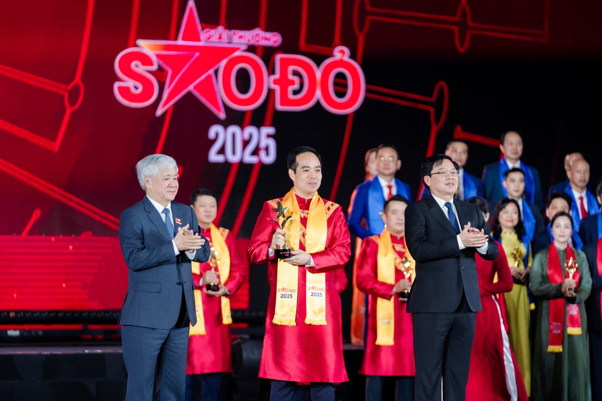 Top 10 Sao Đỏ 2025 Đoàn Quốc Huy: Hành trình trưởng thành của một doanh nhân kiến tạo