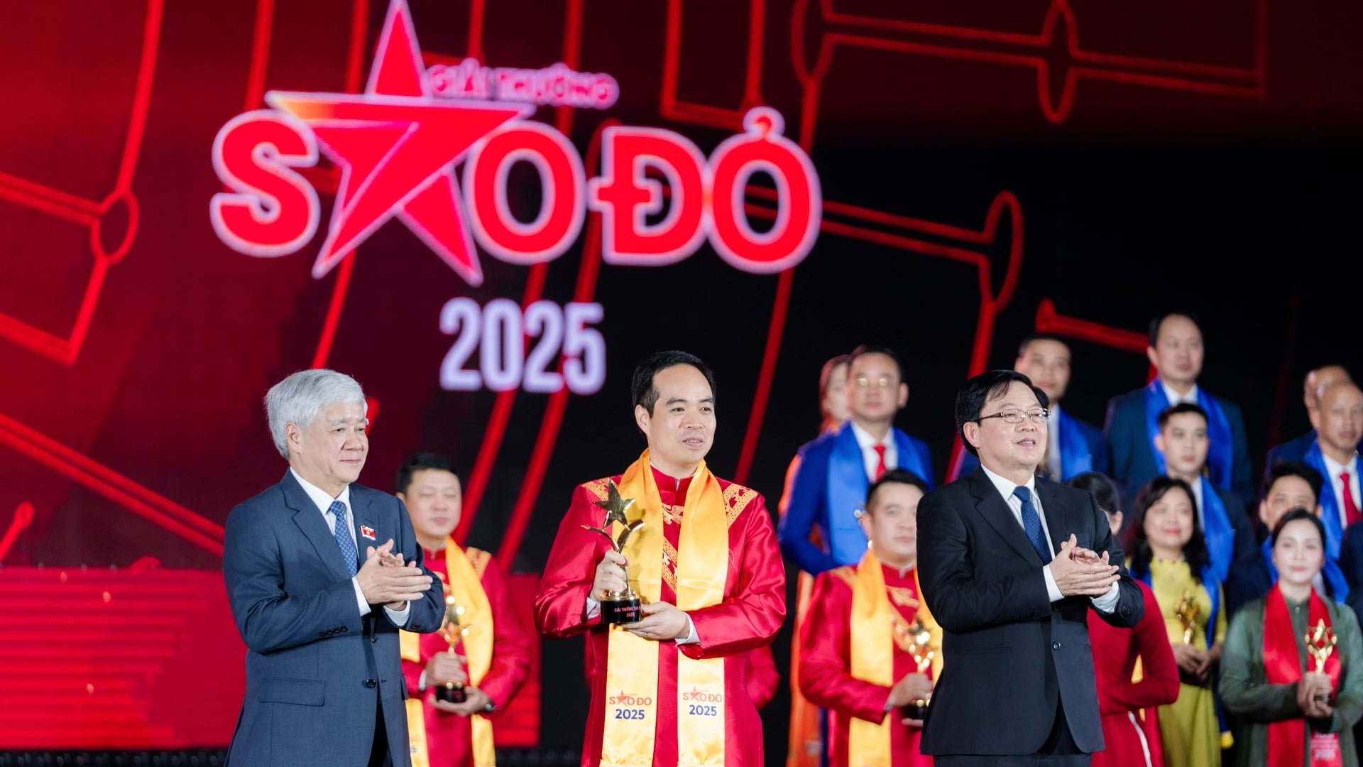 Top 10 Sao Đỏ 2025 Đoàn Quốc Huy: Hành trình trưởng thành của một doanh nhân kiến tạo