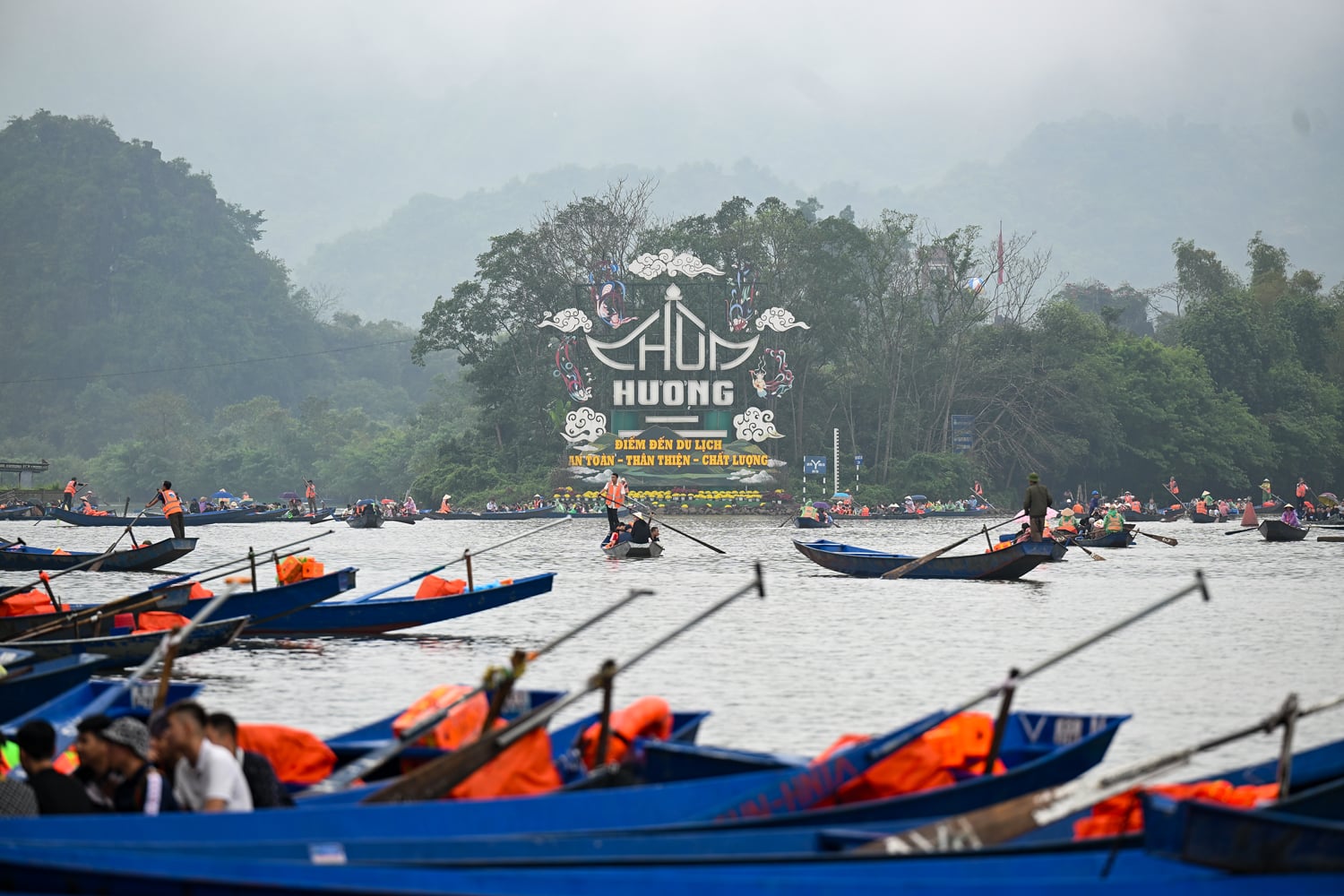 Chùa Hương khai hội xuân Bính Ngọ với nhiều điểm mới đáng chú ý 13