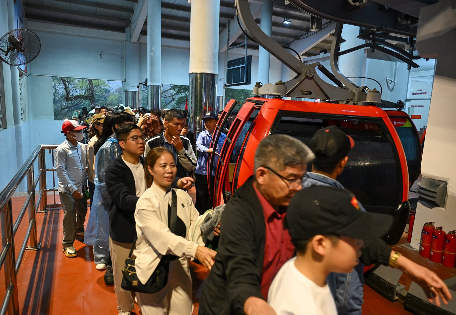 Chùa Hương khai hội xuân Bính Ngọ với nhiều điểm mới đáng chú ý 3