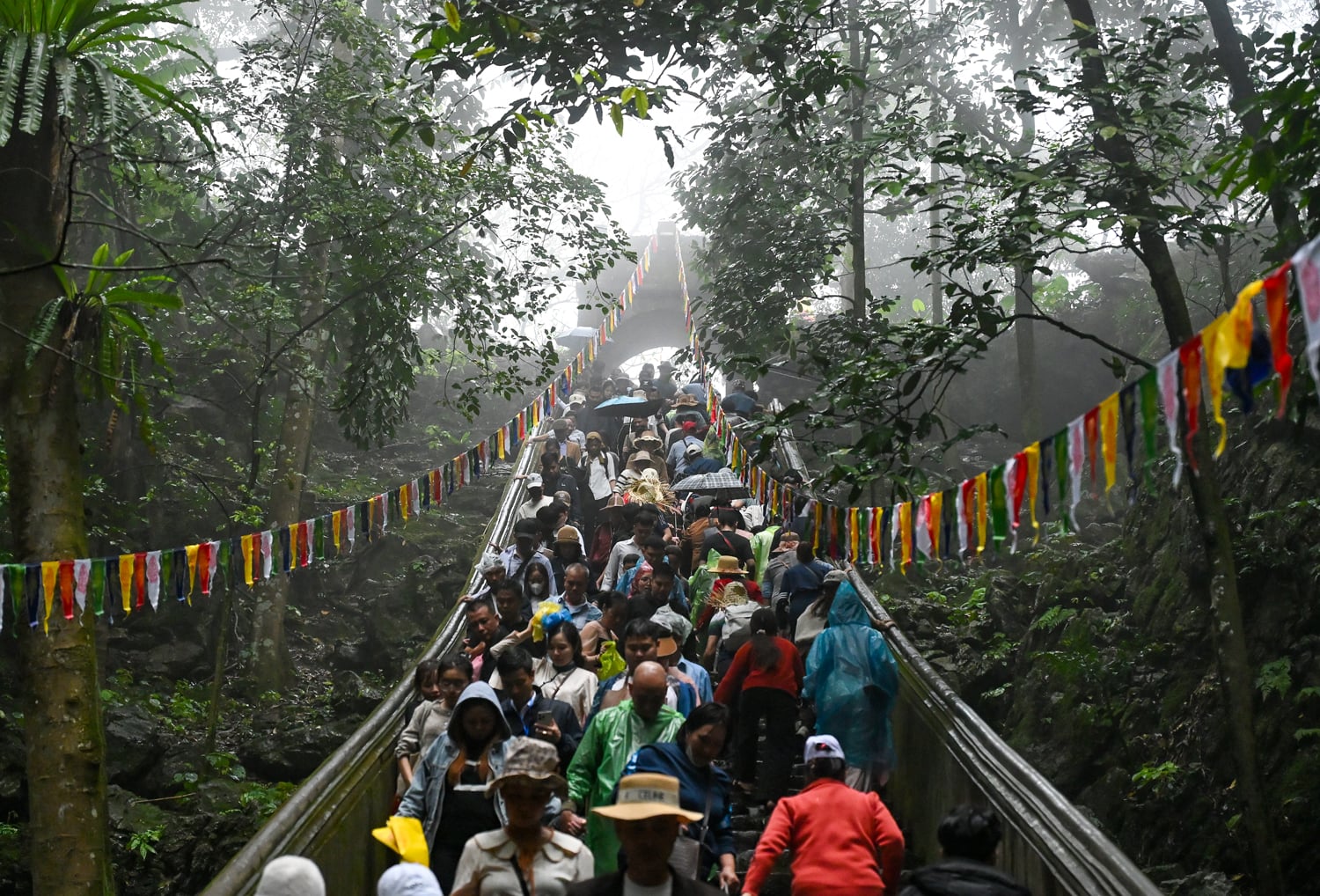 Chùa Hương khai hội xuân Bính Ngọ với nhiều điểm mới đáng chú ý 4