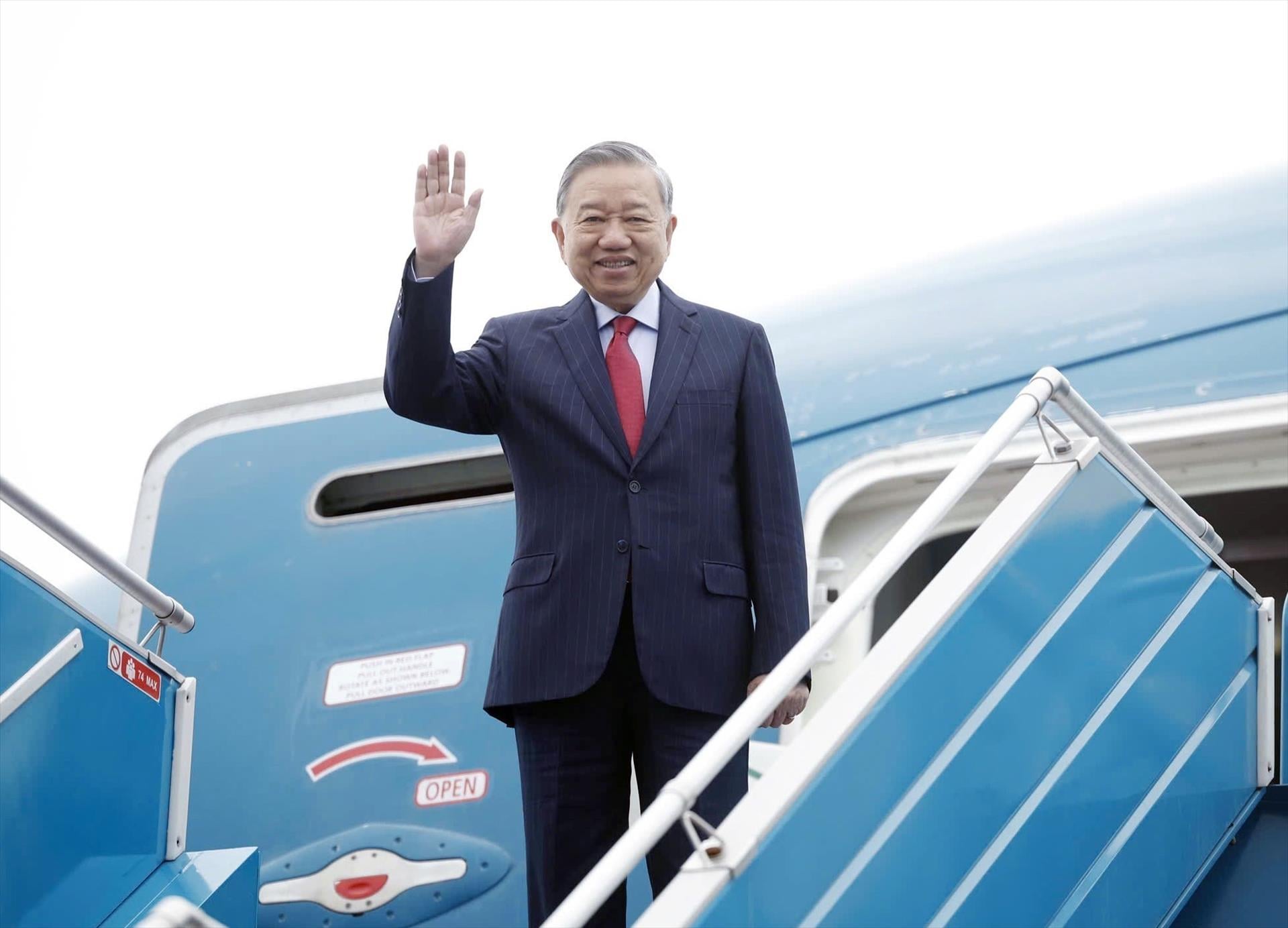 Đẩy mạnh đối ngoại toàn diện ở tầm cao mới