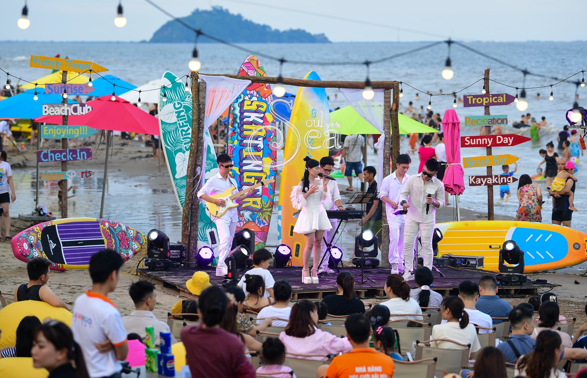 Sứ mệnh kiến tạo đất nước phồn vinh 2