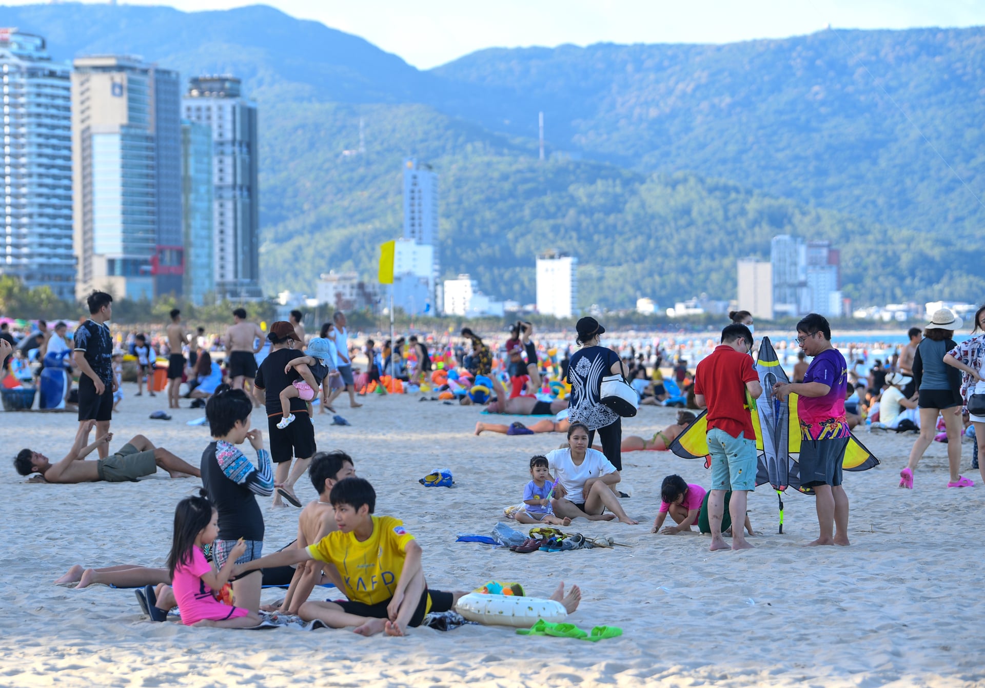 Sứ mệnh kiến tạo đất nước phồn vinh 4