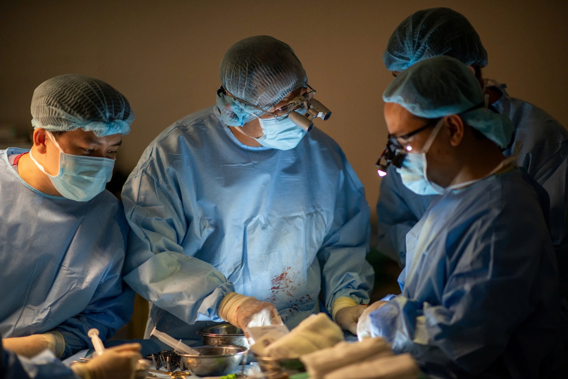 Giám đốc Bệnh viện Việt Đức: Đỉnh cao kỹ thuật ghép tạng, giữ trọn cốt cách nhân văn 3