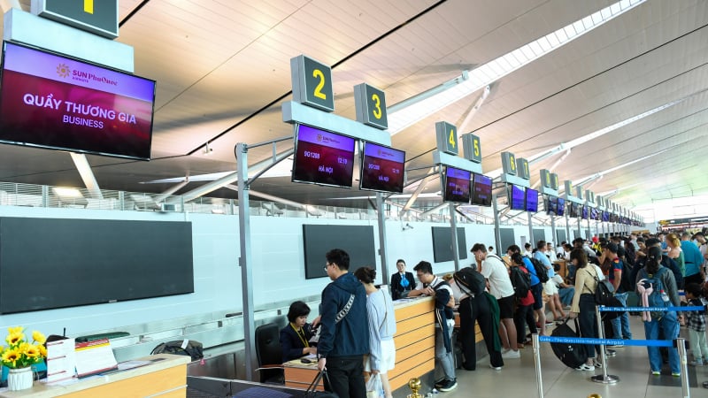 Cảng HKQT Phú Quốc phục vụ hơn 260.000 khách trong cao điểm tết Bính Ngọ