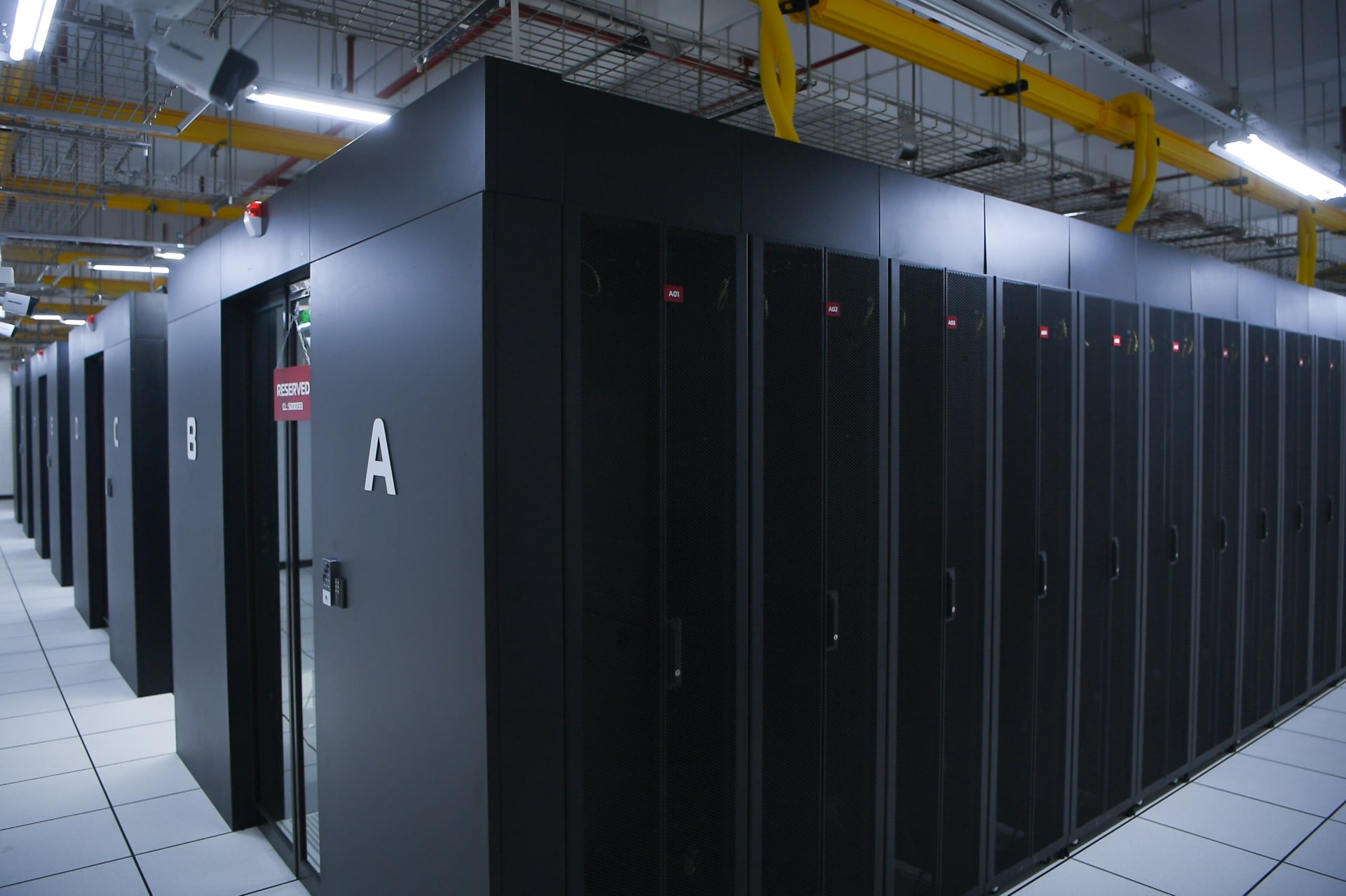 Giải bài toán cho trung tâm dữ liệu AI tại Việt Nam