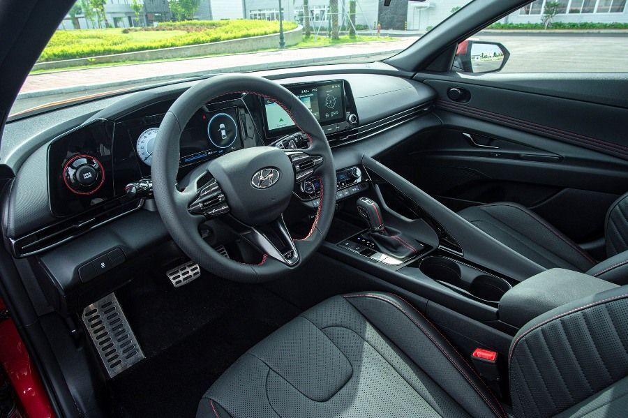 Hyundai Elantra the he moi ra mat tai thi truong Viet Nam 2 Hyundai Elantra thế hệ mới ra mắt tại thị trường Việt Nam 2