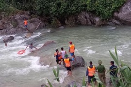 Huy động mọi nguồn lực tìm kiếm nạn nhân thủy điện Kà Tinh | Khoa học và Đời sống
