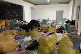 Hải Dương thu giữ hàng chục tấn quần áo đã qua sử dụng không rõ nguồn gốc