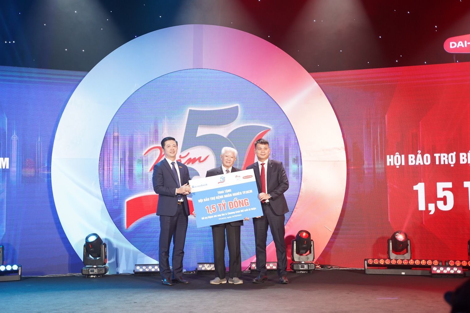 Dai-ichi Life Viet Nam va Sacombank ky niem 5 nam hop tac 2 Dai-ichi Life Việt Nam và Sacombank kỷ niệm 5 năm hợp tác 2