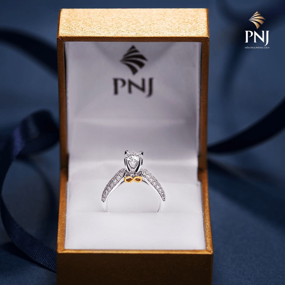 PNJ: Doanh thu thuần quý III/2022 tăng 739.7% so với cùng kỳ