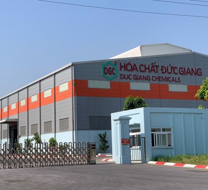 Hoa chat Duc Giang (DGC) ky vong lai sau thue 1.100 ty dong trong quy IV 2 Hoá chất Đức Giang