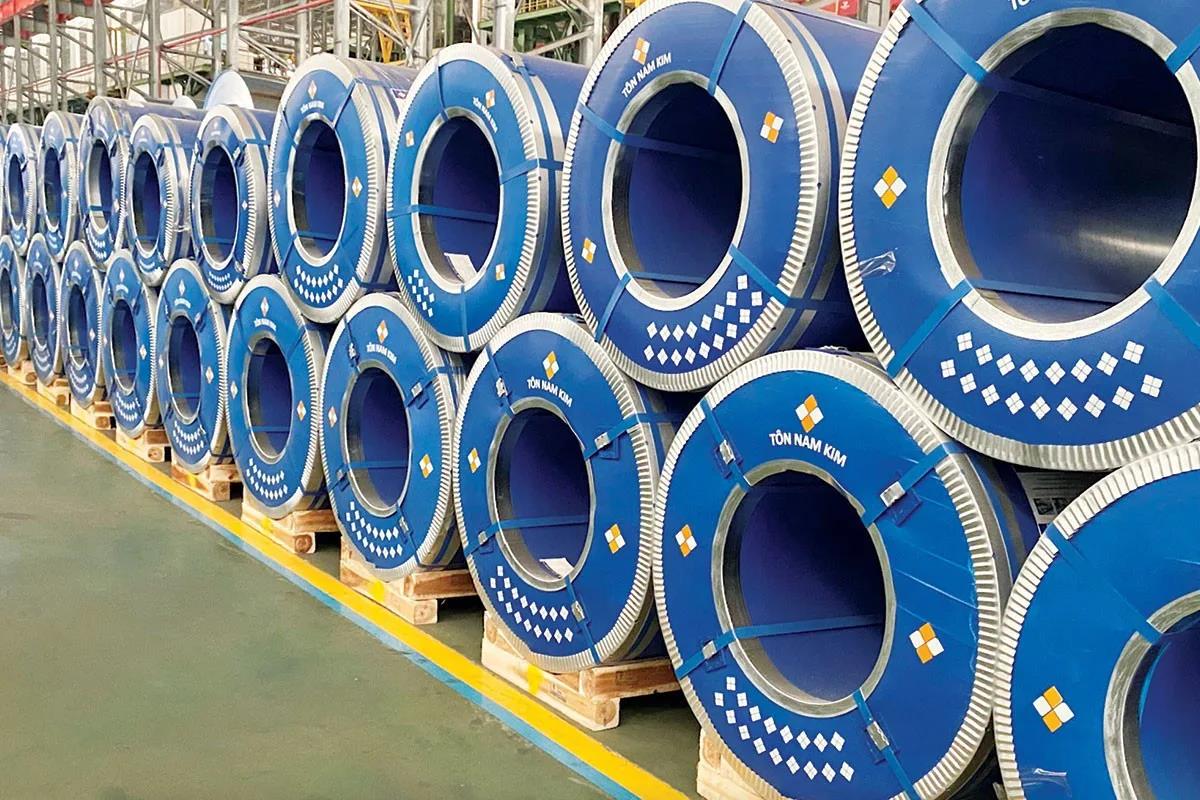 Thép Nam Kim giải trình gì về việc cổ phiếu giảm sàn liên tiếp