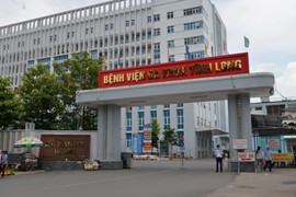 Bắt giám đốc Bệnh viện Đa khoa Vĩnh Long do liên quan đến Việt Á