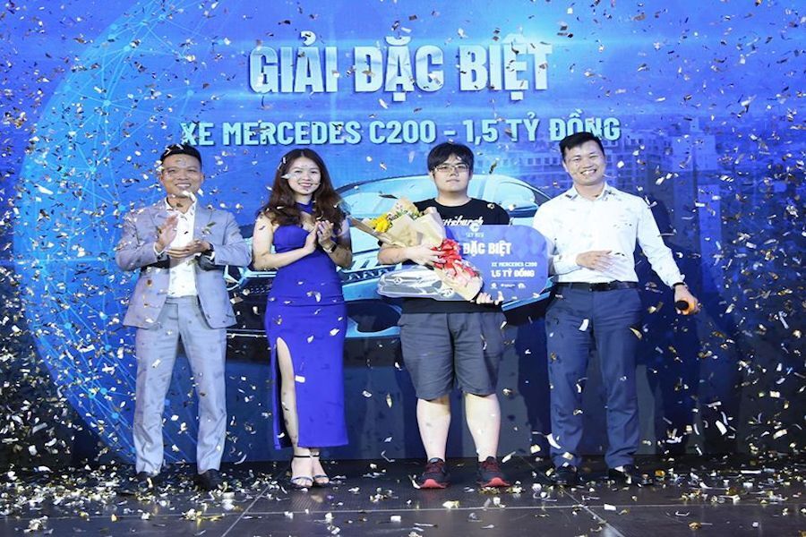 Đi tìm chủ nhân “mua nhà trúng nhà” tại C-Sky View