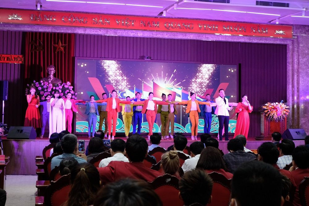 Ha Noi chi hon 17,4 ty dong vinh danh cac VDV, HLV SEA Games 31 2 tt3.jpg