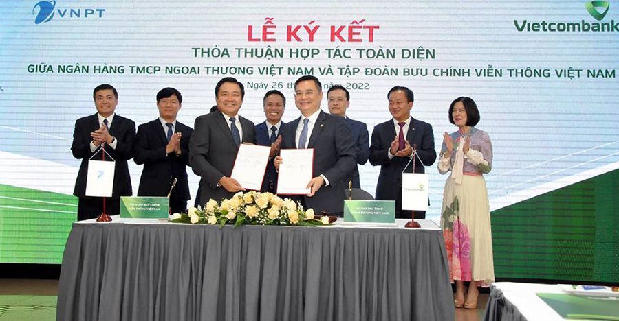 Vietcombank và Tập đoàn VNPT ký kết thỏa thuận hợp tác toàn diện