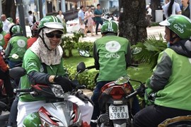 Kiểu phụ thu quái lạ của Grab!