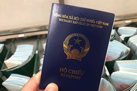 Đức tạm thời dừng cấp visa với hộ chiếu mẫu mới của Việt Nam