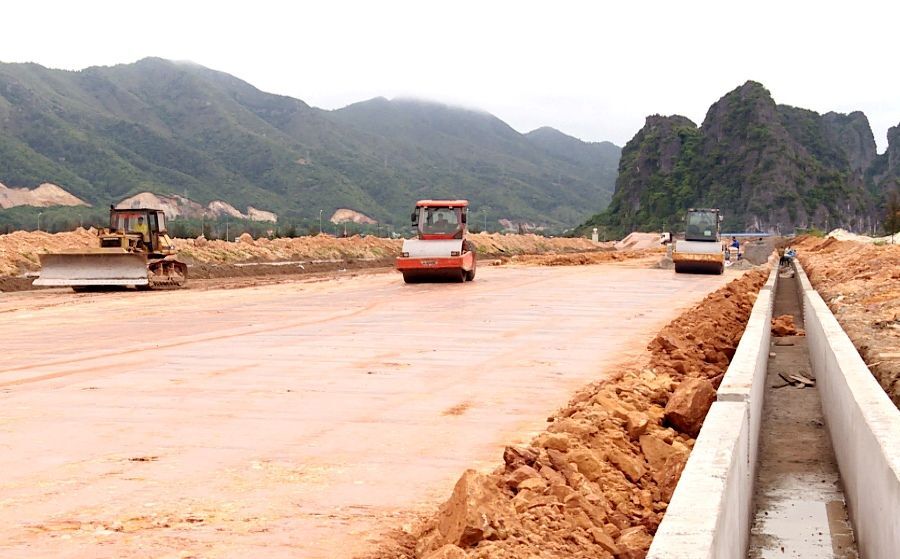 Đảm bảo an toàn nợ nước ngoài thông qua giải ngân vốn đầu tư công: Điểm sáng Việt Nam!