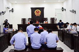 Nhà báo ghi âm, ghi hình, livestream ở phiên toà có thể bị xử phạt