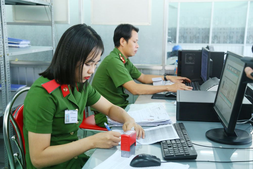 Binh Duong: Hon 35.000 can cuoc cong dan chua tim duoc chu can-cuoc-cong-dan-bd.jpg