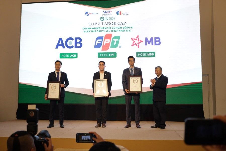 Digiworld gianh “cup dup” tai IR Awards 2022 2 Digiworld giành “cúp đúp” tại IR Awards 2022 2