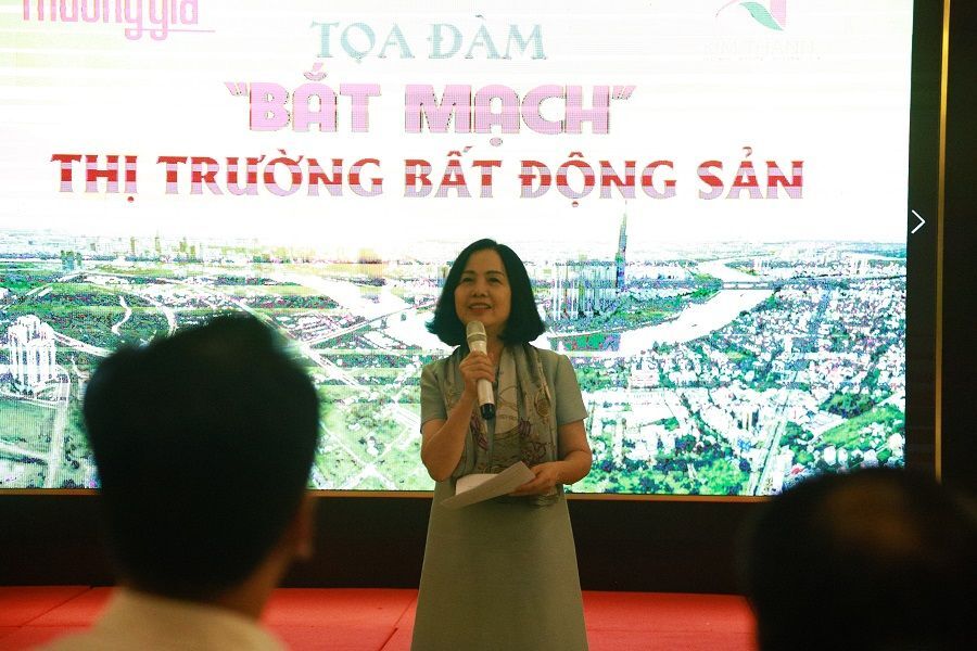 Truc tiep Toa dam: “Bat mach” Thi truong Bat dong san 2 Trực tiếp Tọa đàm: “Bắt mạch” Thị trường Bất động sản 2