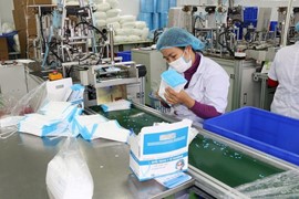 Xuất khẩu khẩu trang y tế trong tháng 8 tăng mạnh, đạt 16,2 triệu chiếc