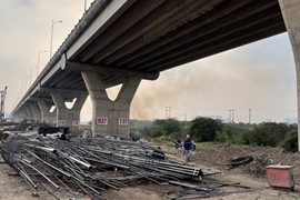 Bộ GTVT yêu cầu tăng tốc triển khai những dự án giao thông trọng điểm