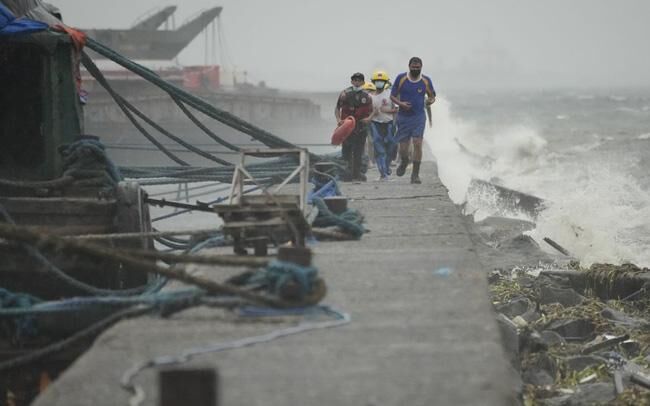 220925054828-05-super-typhoon-noru-karding-heads-for-philippines-16641416687871057001306-crop-1664141682841950061490-4614.jpg