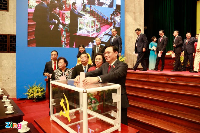 Ban Chấp hành Đảng bộ Hà Nội bầu Bí thư Thành ủy | Khoa học và Đời sống