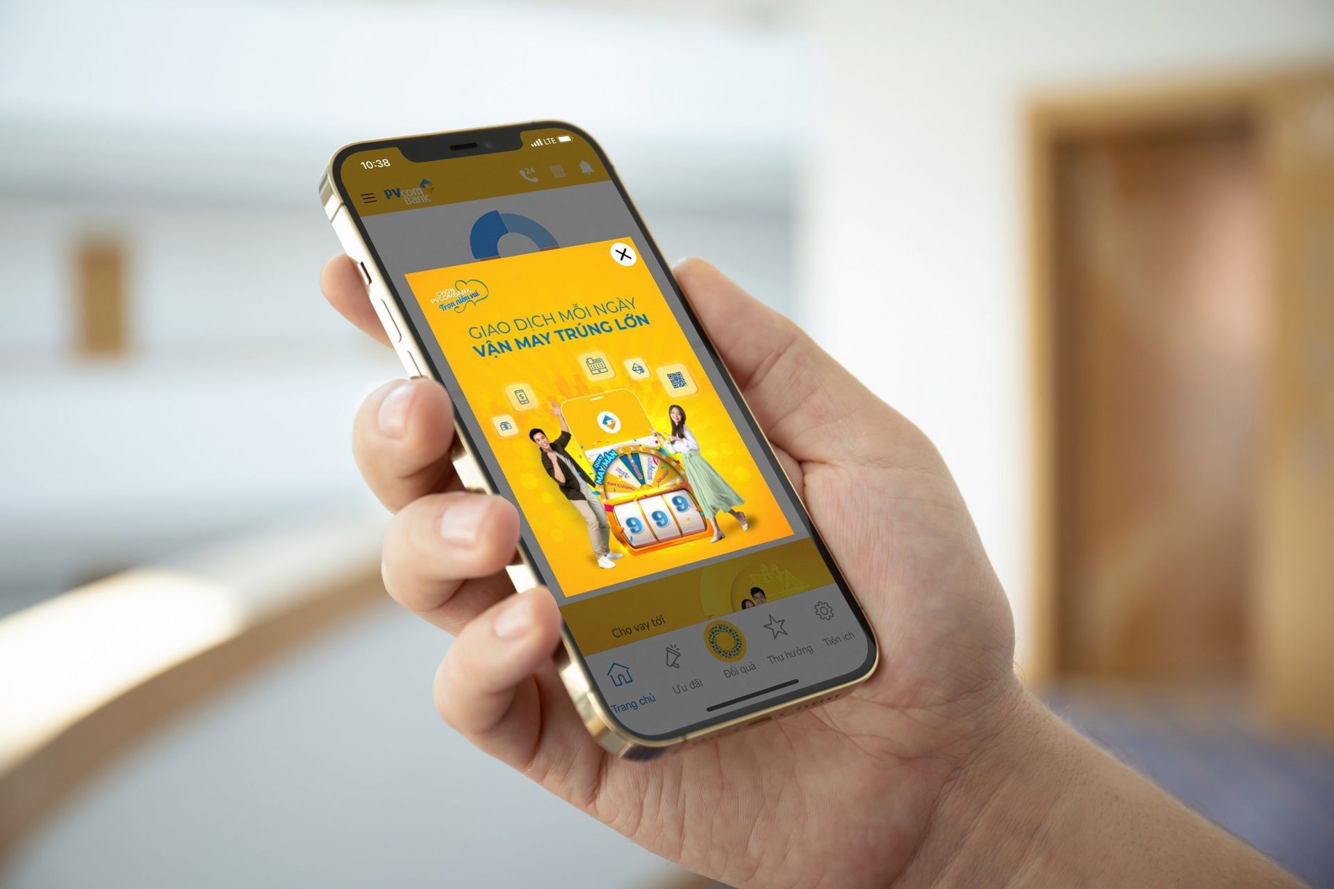 “Giao dịch mỗi ngày – Vận may trúng lớn” với hơn 130.000 giải thưởng cùng PVcomBank